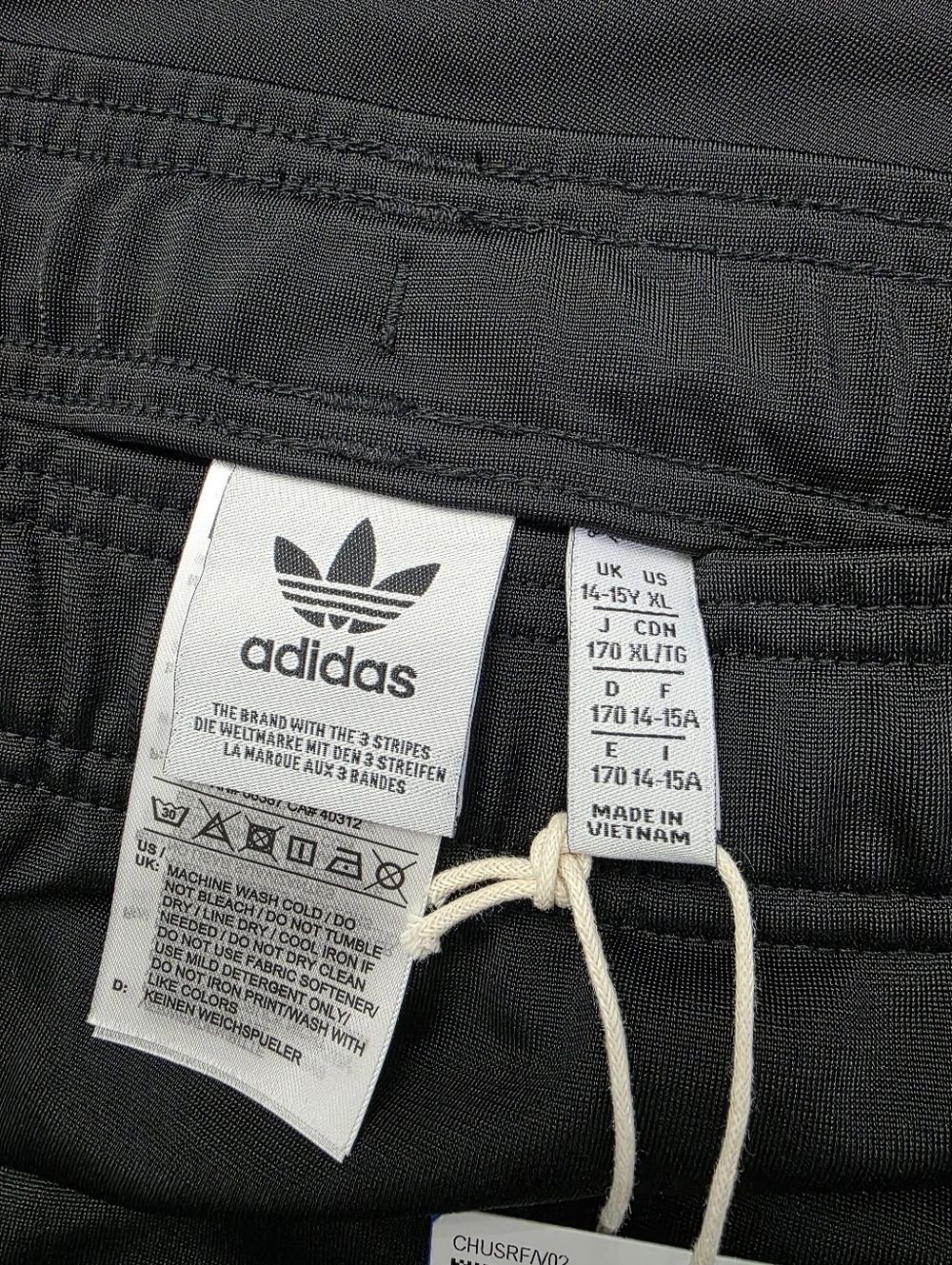 Adidas Original Firebird Skirt Kids. NEW! - Picture 4 of 15